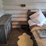 Mountain White House гостинний двір Πανσιόν 4*