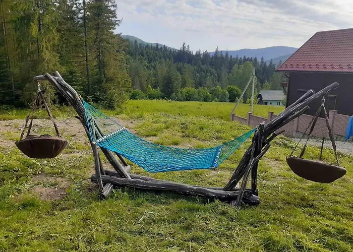 Mountain White House гостинний двір Vendégház
